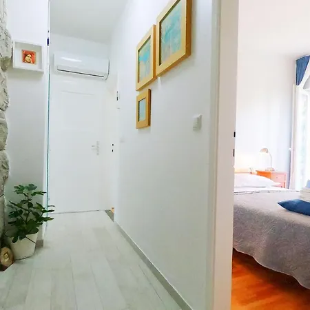 Beachfront Mala Tereza * Split