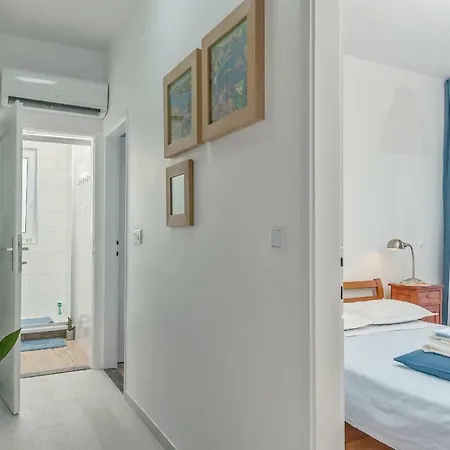 Daire Beachfront Mala Tereza Split