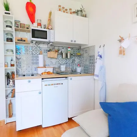 Apartment Beachfront Mala Tereza *