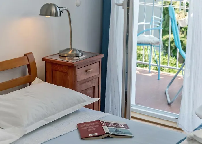 Apartment Beachfront Mala Tereza Split