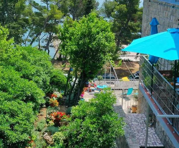 Beachfront Mala Tereza