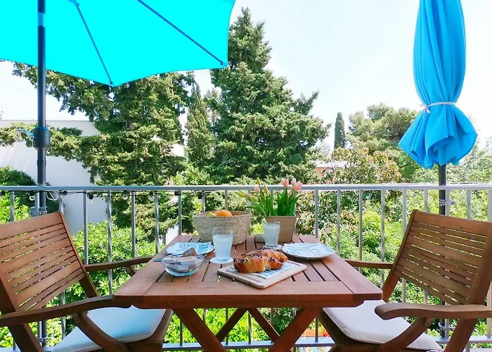 Beachfront Mala Tereza *